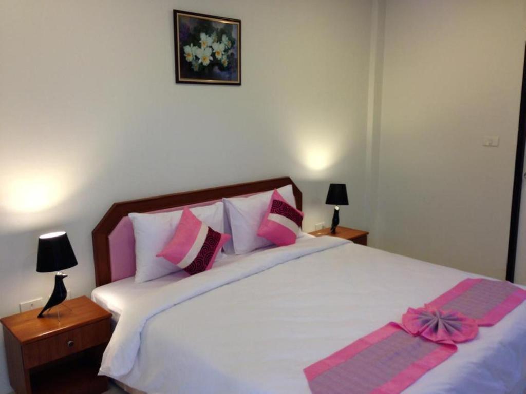 Phuket Airport Inn Ban Bo Han Quarto foto