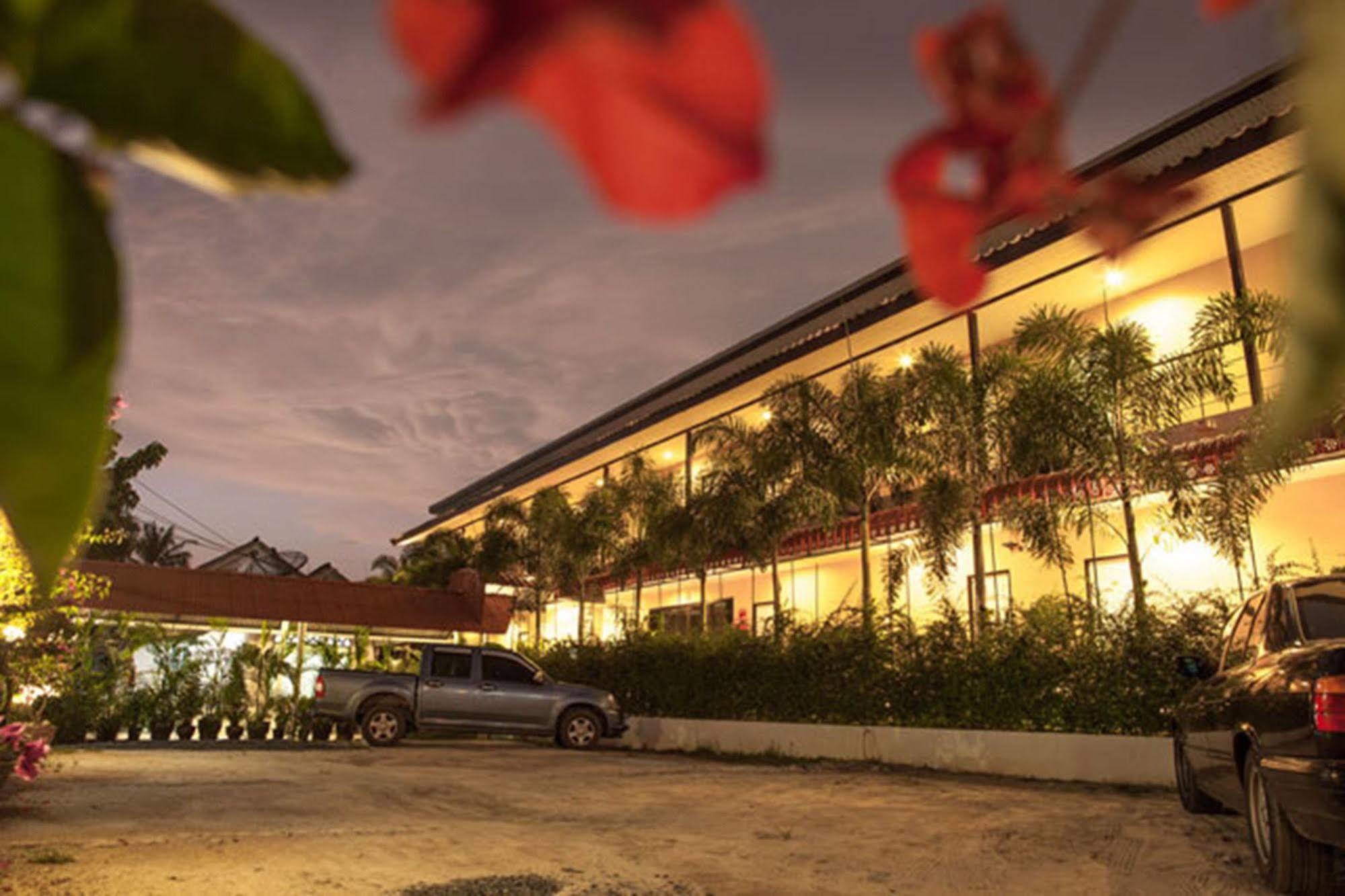 Phuket Airport Inn Ban Bo Han Exterior foto