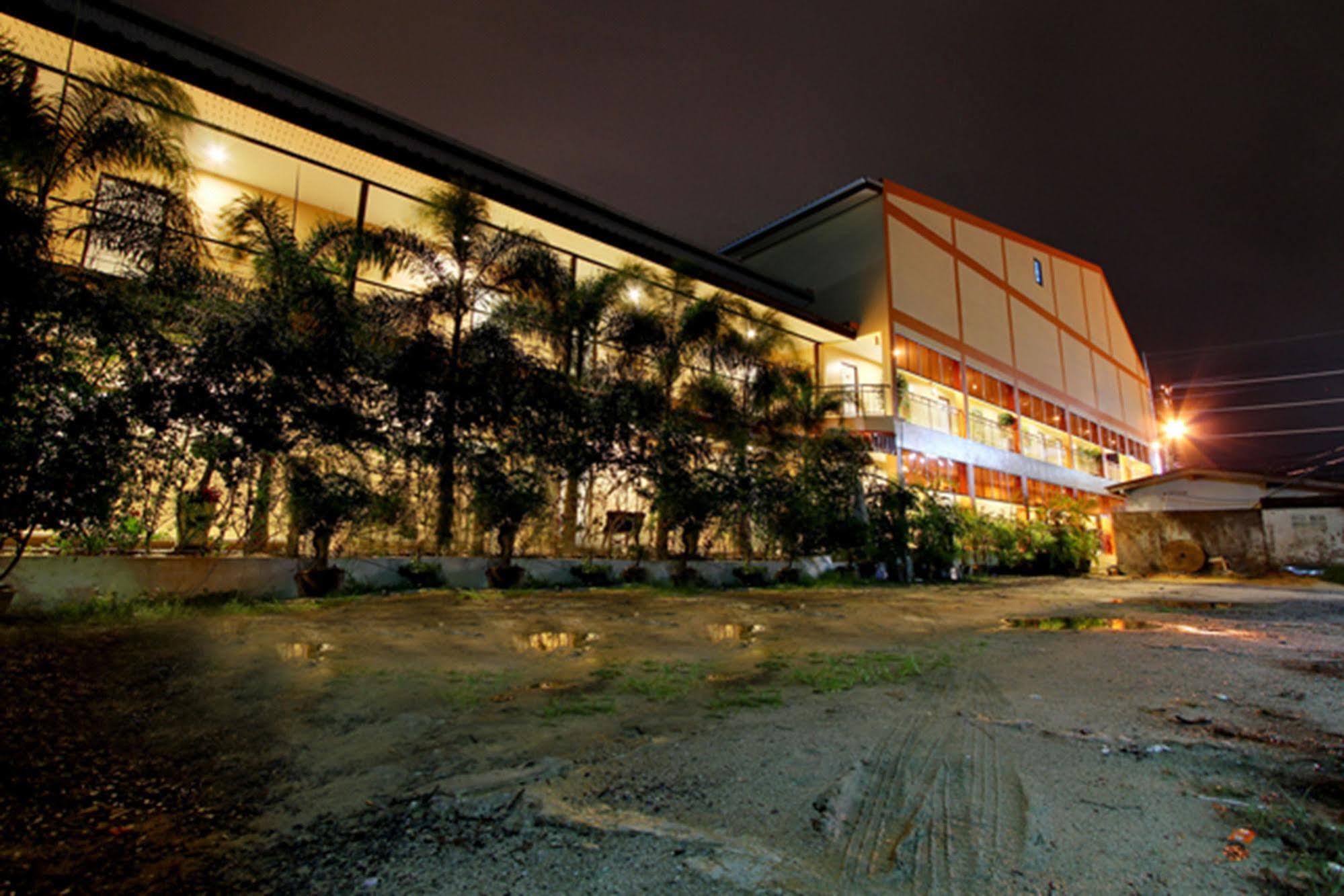Phuket Airport Inn Ban Bo Han Exterior foto
